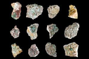 Mixed Indian Mineral & Crystal Flat - 12 Pieces (#95604) For Sale 