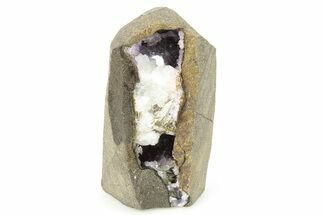 Amethyst Crystals and Chabazite in Basalt - India #266924