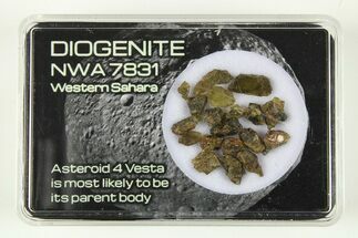 Diogenite Meteorite Fragments (g) - From Vesta Micro-Planet #284770