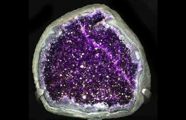 Amazing Amethyst Geode Display On Stand - Museum Piece For Sale (#31211) -  FossilEra.com